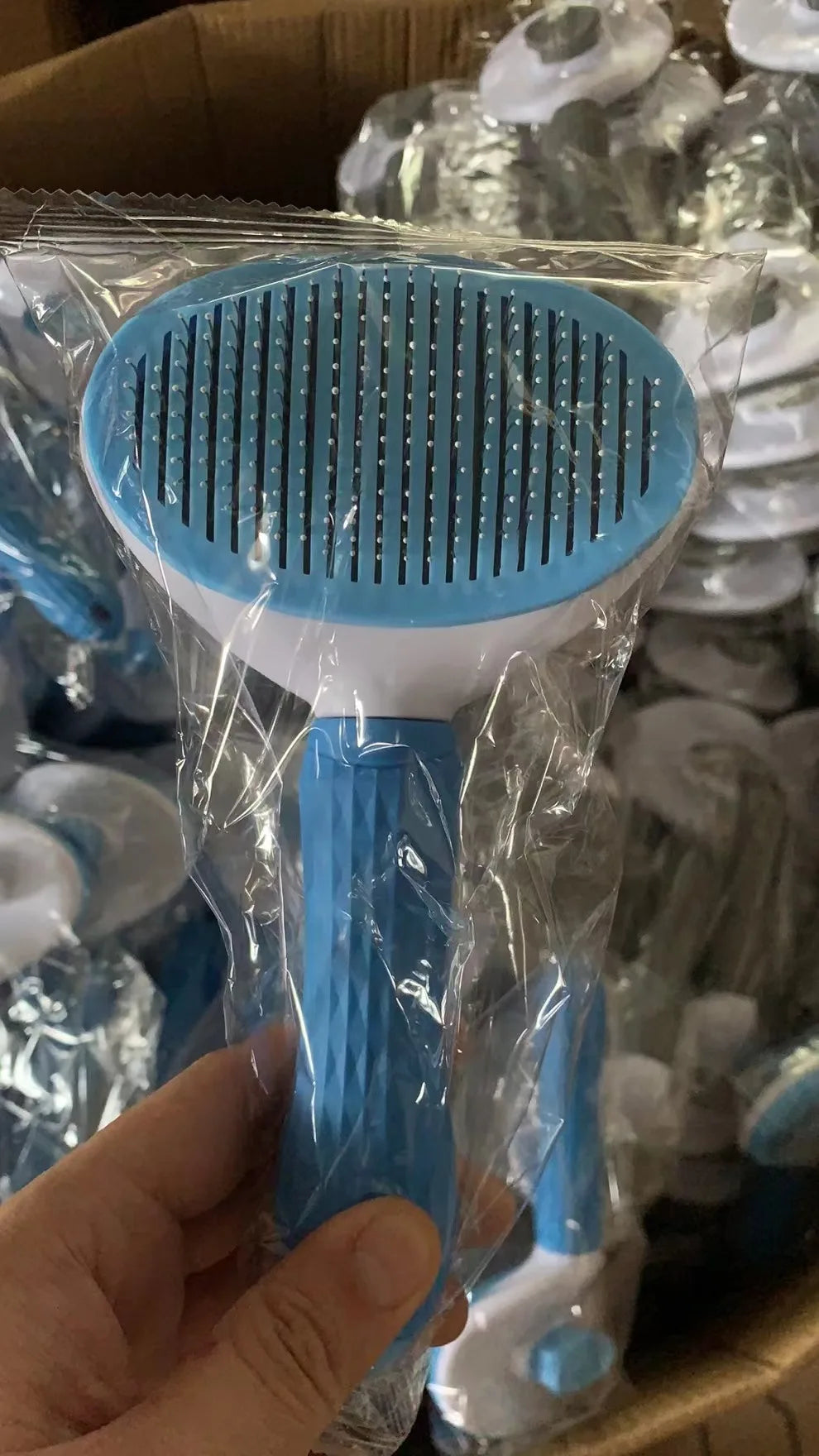 Brosse Auto-Nettoyante pour Chiens & Chats – Poils Longs et Courts