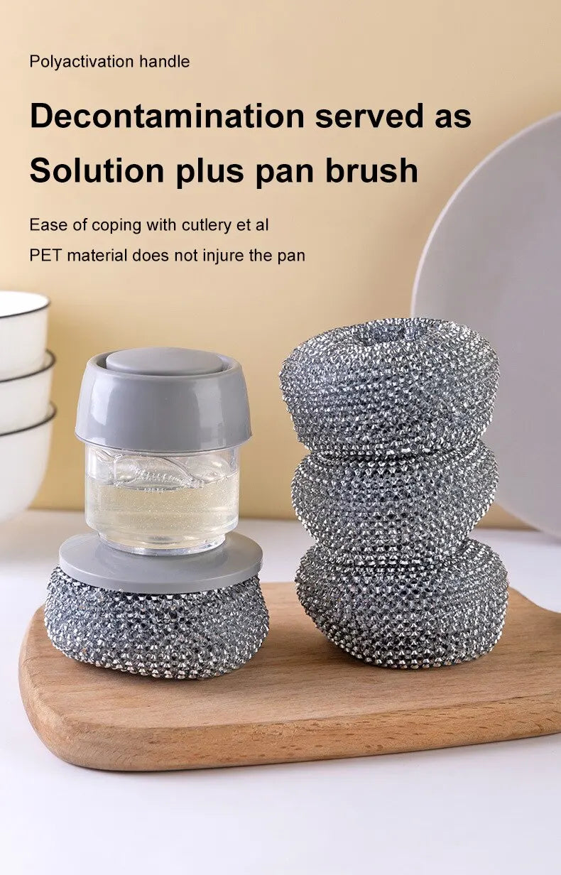 CleanEase™ – La brosse à savon intégrée qui fait mousser le ménage !